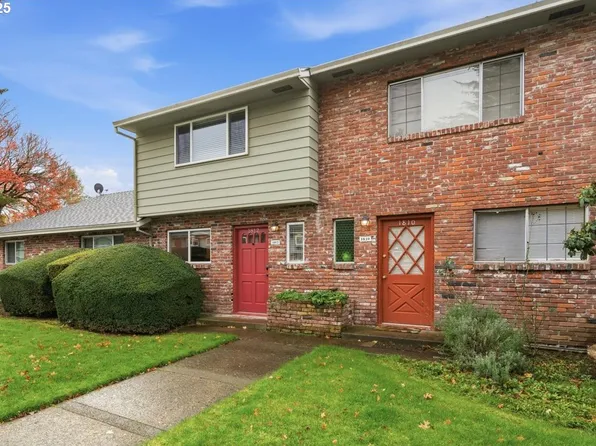 1812 NE 19th St, Gresham, OR 97030