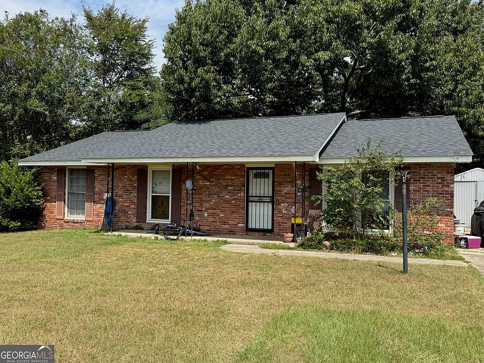 1st image of 1604 Susan Ln
