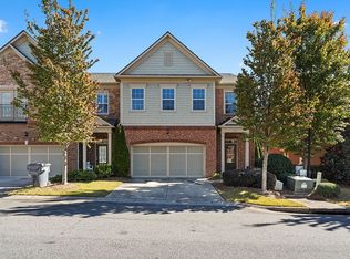 5577 High Point Rd, Sandy Springs, GA 30342