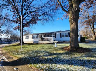 Navarre Village, Navarre, OH 44662