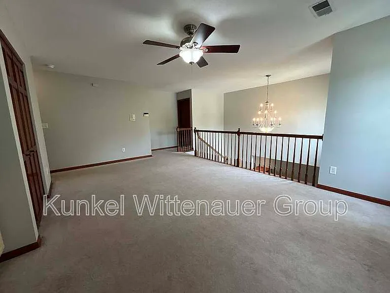 120 Harbor Point — Photo 17