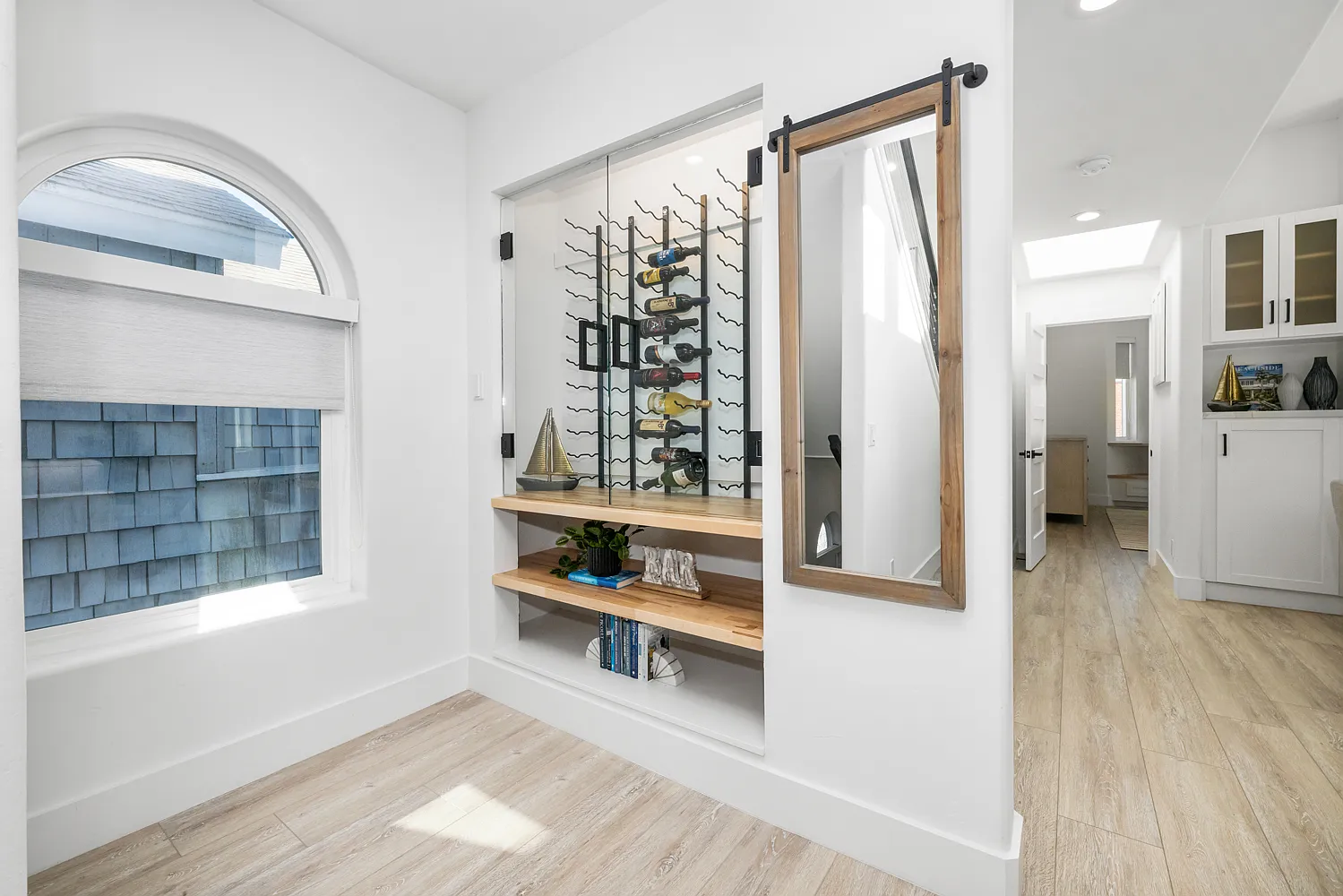 3 bed, 1819 sqft, $15,000 — Photo 4