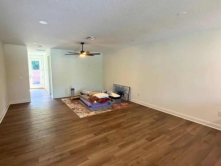 2419 India Palm Dr — Photo 4