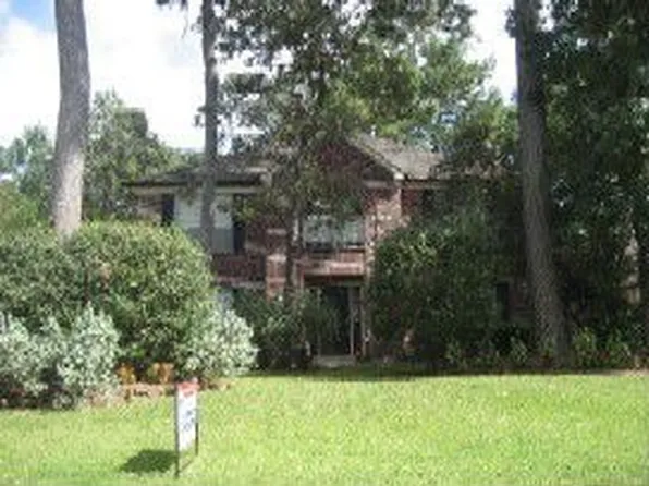 309 E Golden Arrow Cir, Spring, TX 77381