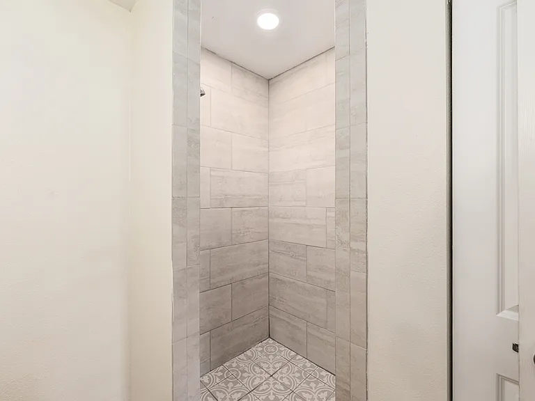 5164 SE 24th St — Photo 12