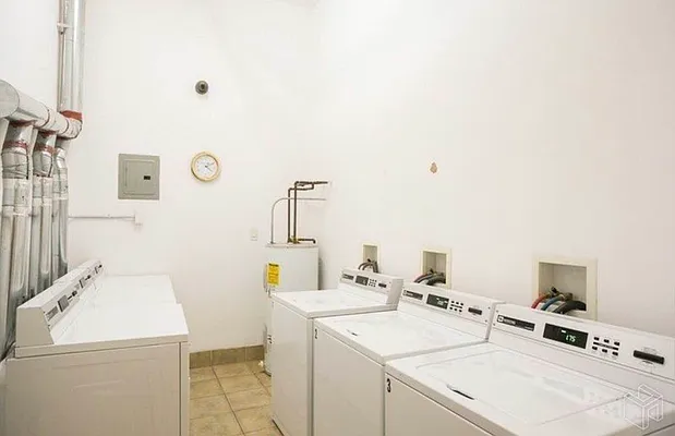 Rented by Compass | media 19