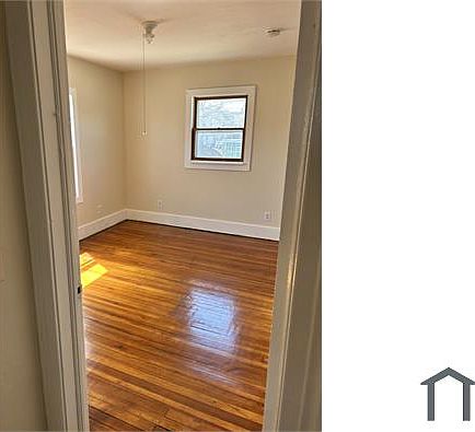 1st image of 264 Sherman St #264