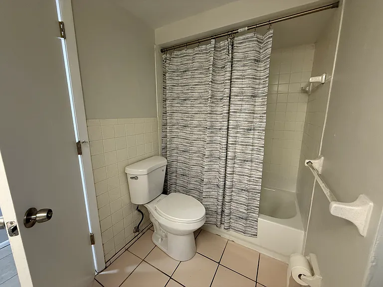 7105 Mayfield Dr — Photo 14