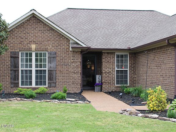 2nd image of 222 Sungate Dr