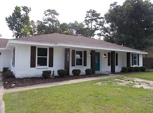 1840 Waterford Way, Vidor, TX 77662