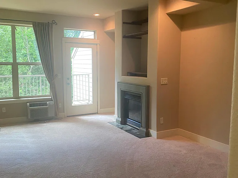 2145 NE 50th Way #2145 — Photo 10