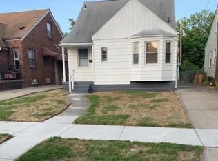 8326 Lauder St, Detroit, MI 48228