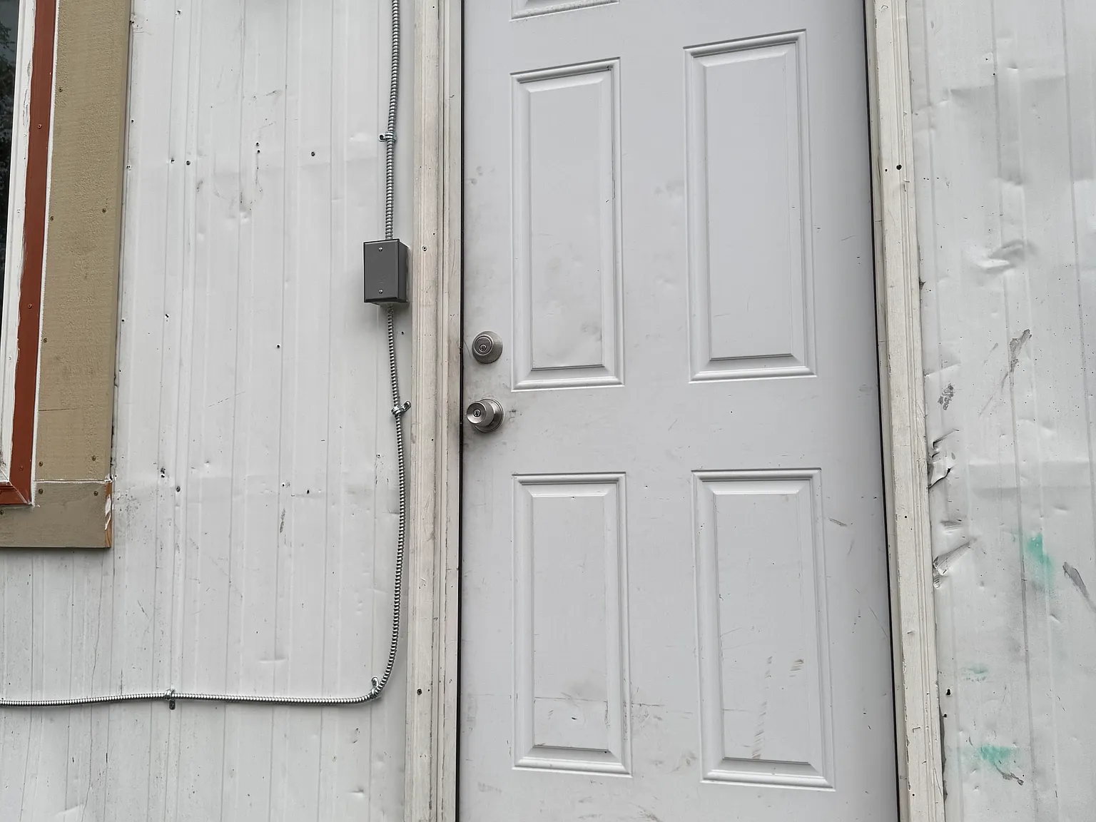 2 bed, $1,200 — Photo 2