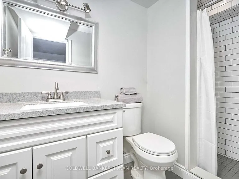 64 Catherine Dr — Photo 13