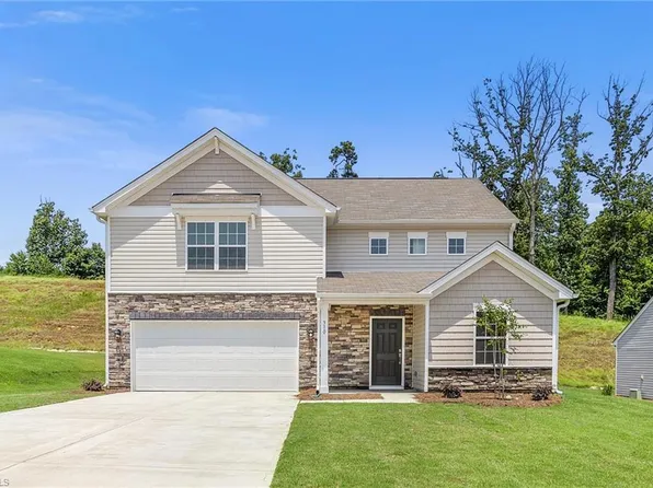 111 Primrose St, King, NC 27021