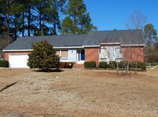 1106 Liza Ln, Laurinburg, NC 28352