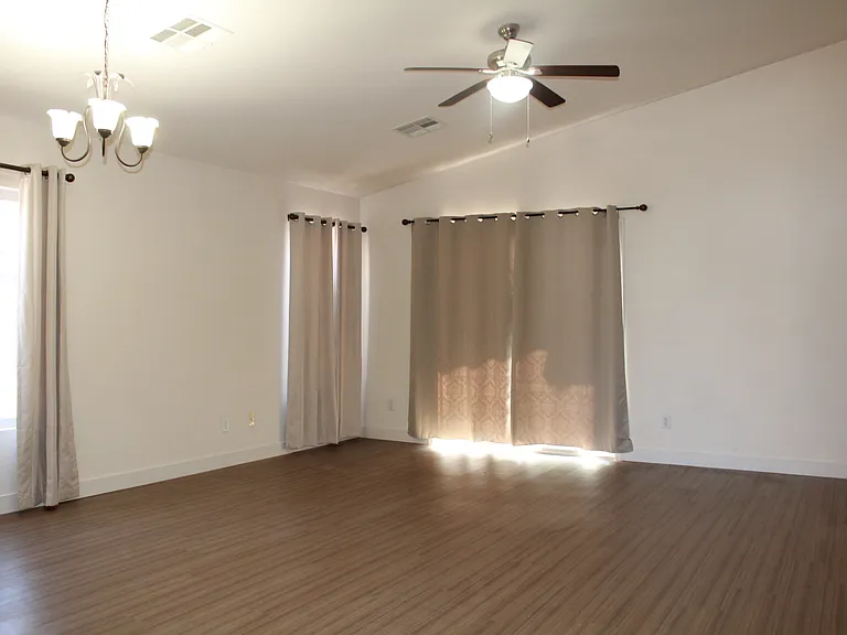 23289 W Arrow Dr — Photo 9