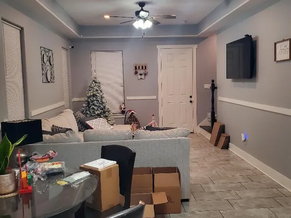 205 Center St #B, Pasadena, TX 77506