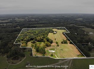 887 NE 771p Rd, Windsor, MO 65360