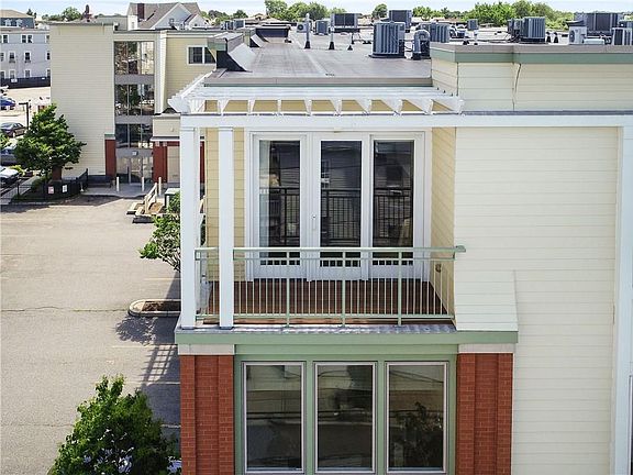 5th image of 333 Atwells Ave Unit 309