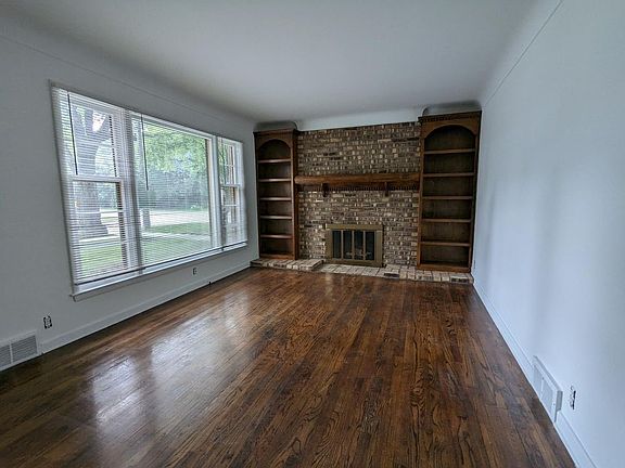 4th image of 4418 S Verona Cir