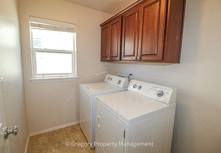 22924 42nd Dr SE — Photo 26