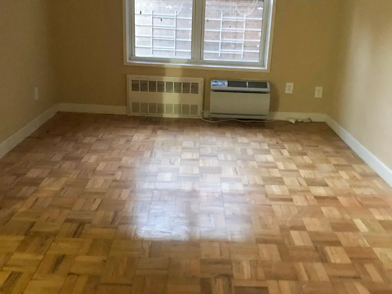 14420 38th Ave #1E — Photo 10