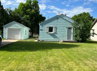 1806 Burlington Blvd, North Platte, NE 69101