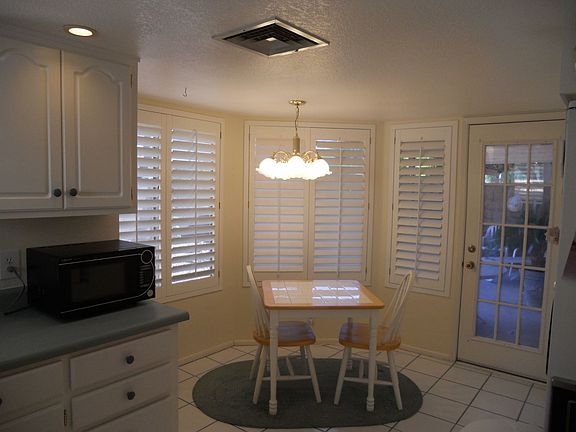 5th image of 6009 W Desert Cove Ave