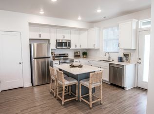 Station Parkway, Farmington, UT 84025