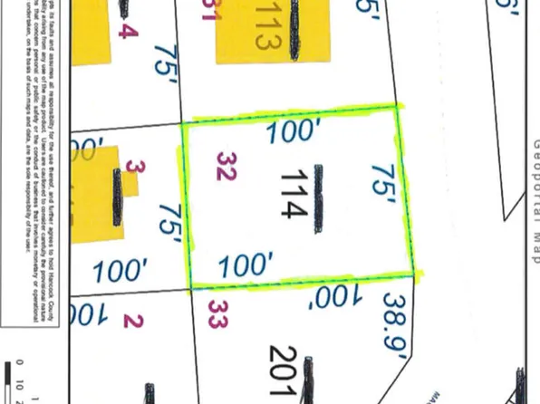 Hibiscus St, Waveland, MS 39576