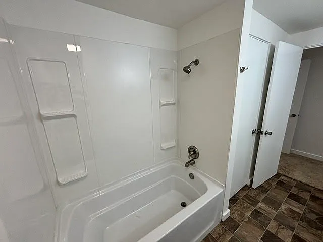 14007 Greenwood Ave N — Photo 14
