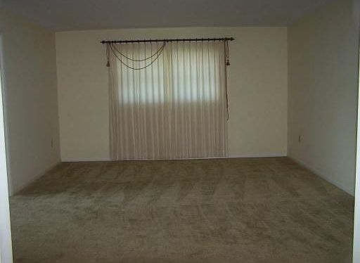 2nd image of 494 Cameo Dr