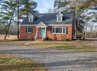 399 Manfield Rd, Manquin, VA 23106