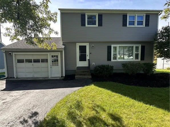 146 Wilson Dr, East Syracuse, NY 13057