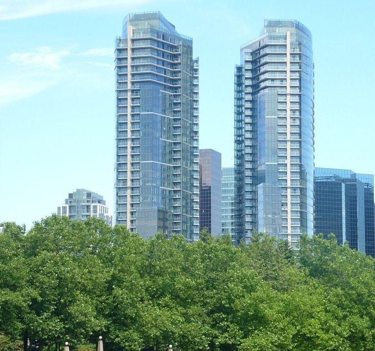 1st image of 500 106th Avenue NE #1505