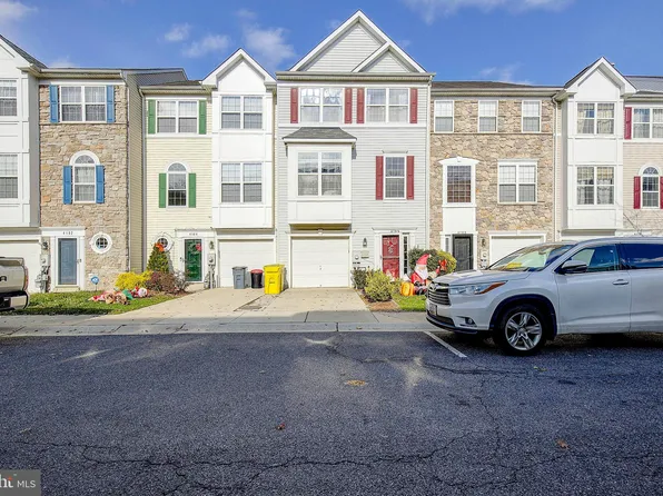 4106 Apple Leaf Ct, Pasadena, MD 21122