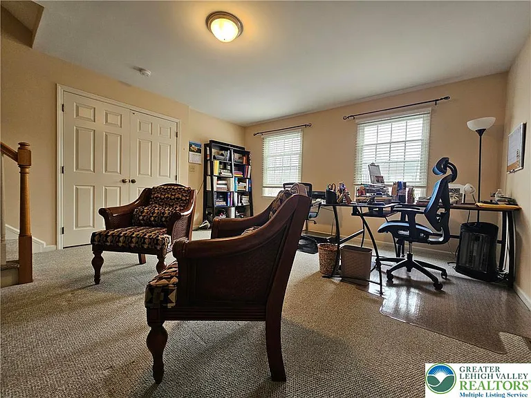 2 Tamarack Ct — Photo 26