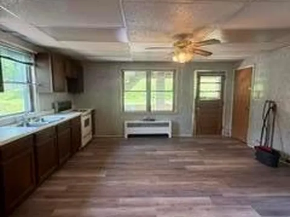 349 W Broadway #1, Jim Thorpe, PA 18229
