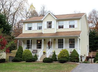 792 Mission Rd, Harpers Ferry, WV 25425