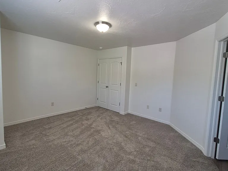 1000 E Bluffview Dr #118 — Photo 45
