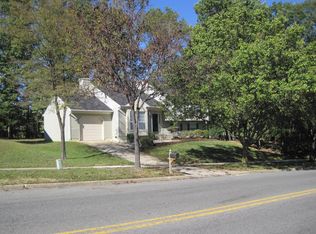 9568 Fort Foote Rd, Fort Washington, MD 20744