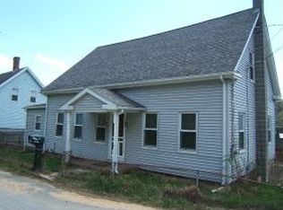 2 High St, Sturbridge, MA 01518