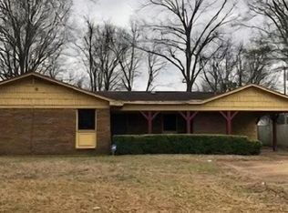 1106 Maple Ave, Clarksdale, MS 38614