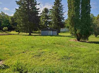 105 Lincoln St, Hudson, MI 49247