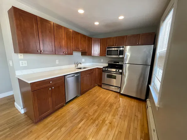 91 Stoughton St #4, Dorchester, MA 02125