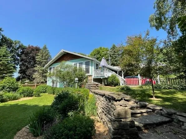 W2205 Ledgeview Road, Green Lake, WI 54941