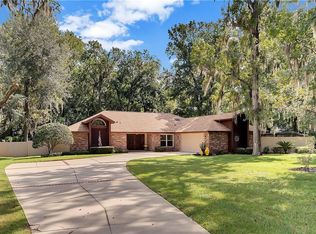 726 Spring Forest Ct, Apopka, FL 32712