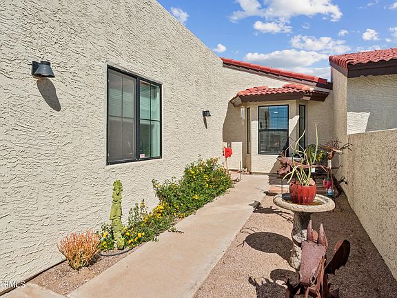 4th image of 6027 S ALAMEDA Road