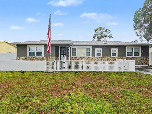 6242 5th Ave N, Saint Petersburg, FL 33710